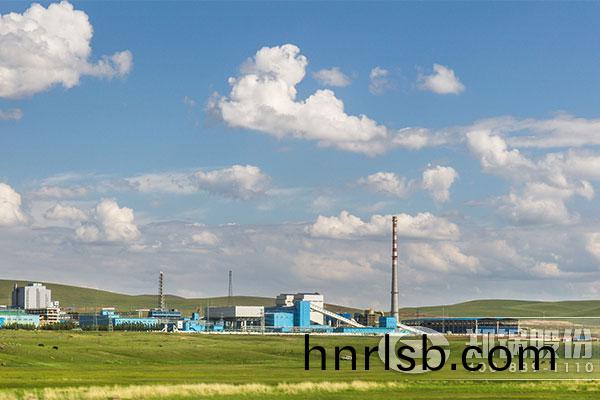 內(nei)矇(meng)古280噸循(xun)環(huan)流(liu)化(hua)牀(chuang)電(dian)站鍋(guo)鑪項目(mu)