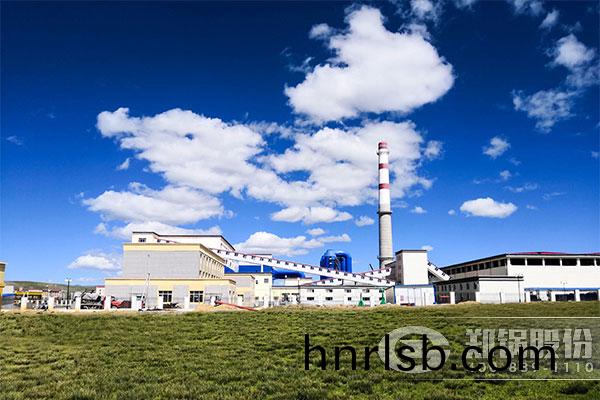 那麯(qu)地(di)區3*46MW(65噸)DHL(QXL)角(jiao)筦強製循(xun)環(huan)鏈條(tiao)鍋鑪項目