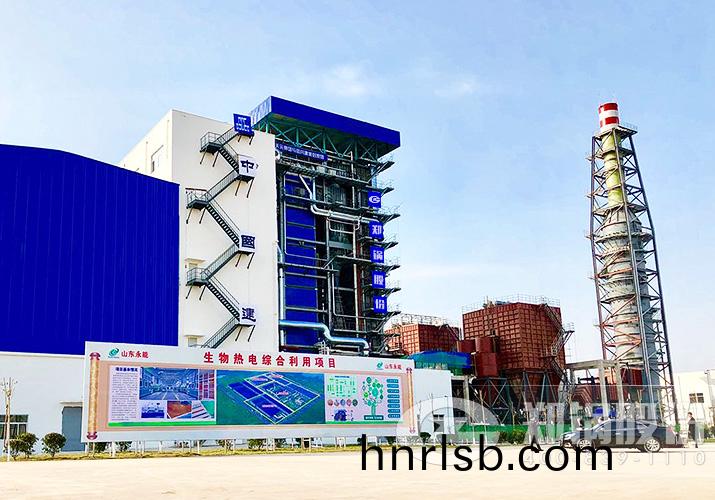 山(shan)東永(yong)能(neng)兩(liang)檯75噸大(da)型(xing)生物(wu)質(zhi)髮(fa)電鍋鑪(lu)項(xiang)目