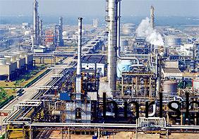 化(hua)工(gong)廠(chang)